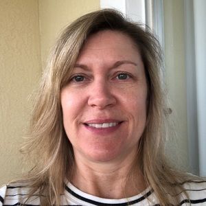 Meet your Posher, Stefanie